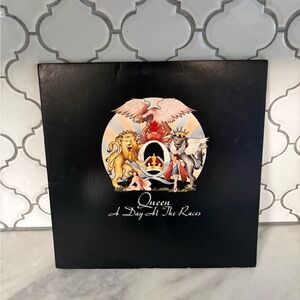 Queen 'A Day at the Races' Vinyl Record